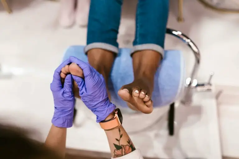 This image illustrates the transformative effects of barefoot toenail reconstruction las vegas showcasing how this innovative treatment restores the natural look of toenails Viewers will learn about the process and benefits of using this gel based solution including its ability to enhance nail appearance provide a long lasting finish and support healthy nail growthall while avoiding harsh chemicals Nab nail bar