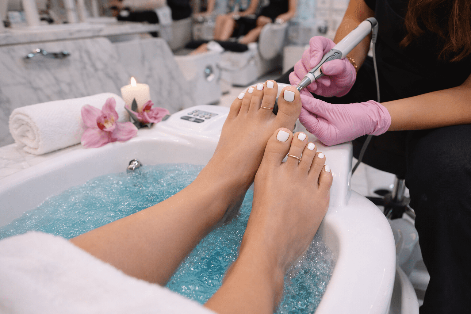 pedicure Las Vegas spa chairs